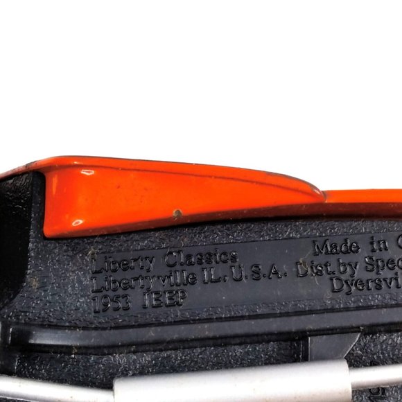 Liberty Classic 1953 Jeep Willys‎ Trustworthy Hardware 10 Annv 1/25 Diecast Bank - Picture 14 of 16